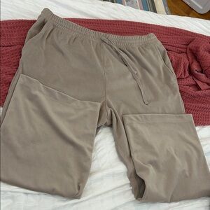 Abercrombie & Fitch Women's Corduroy Pants in Beige